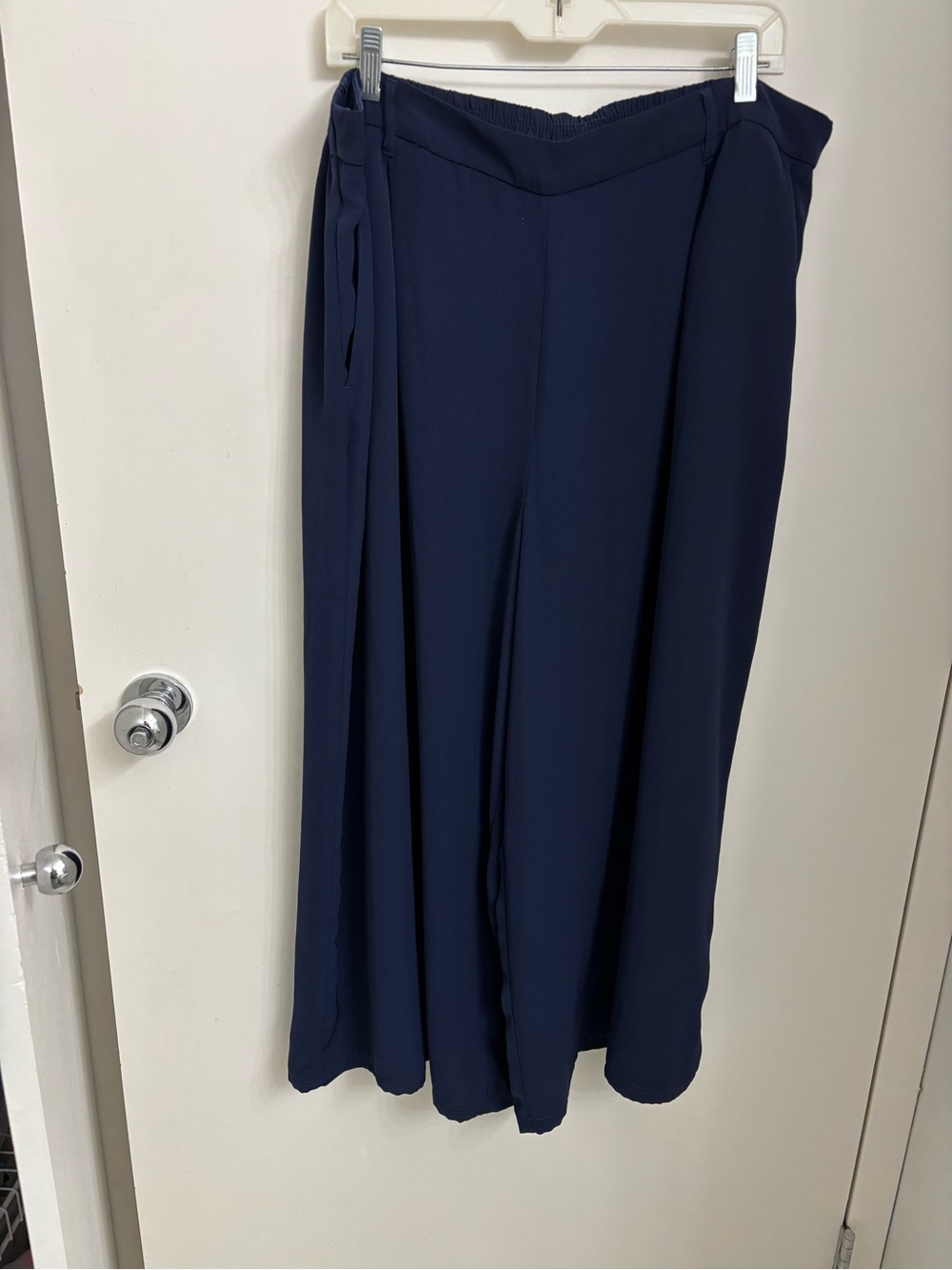 Joan Rivers Bitsy pull-on wide leg pants (QVC item A616445) with alterations